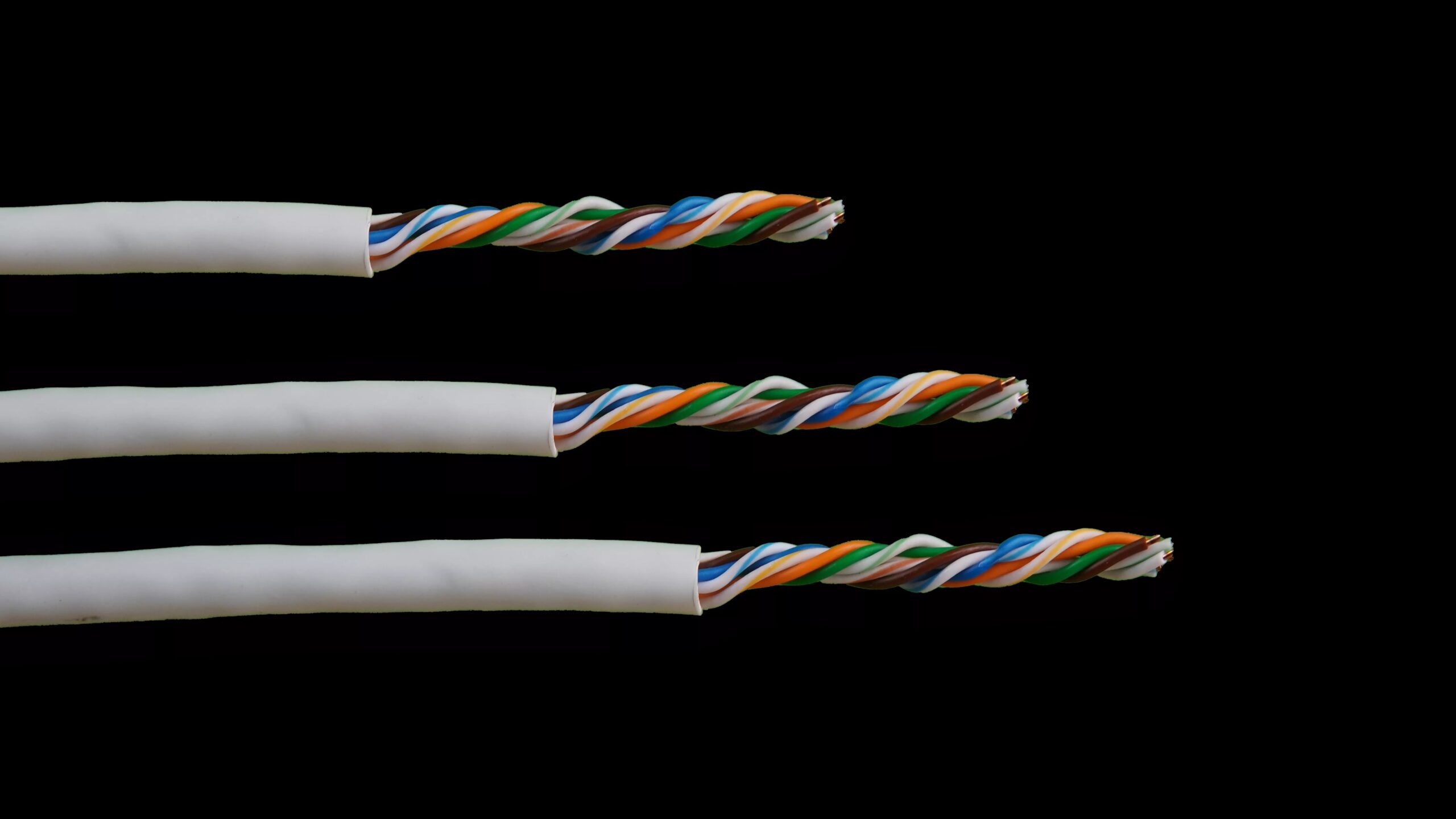 ACCONET CAT5E INDOOR ETHERNET CABLE 305M WHITE CCA UTP PULL BOX | CAT5-305 - Image 3