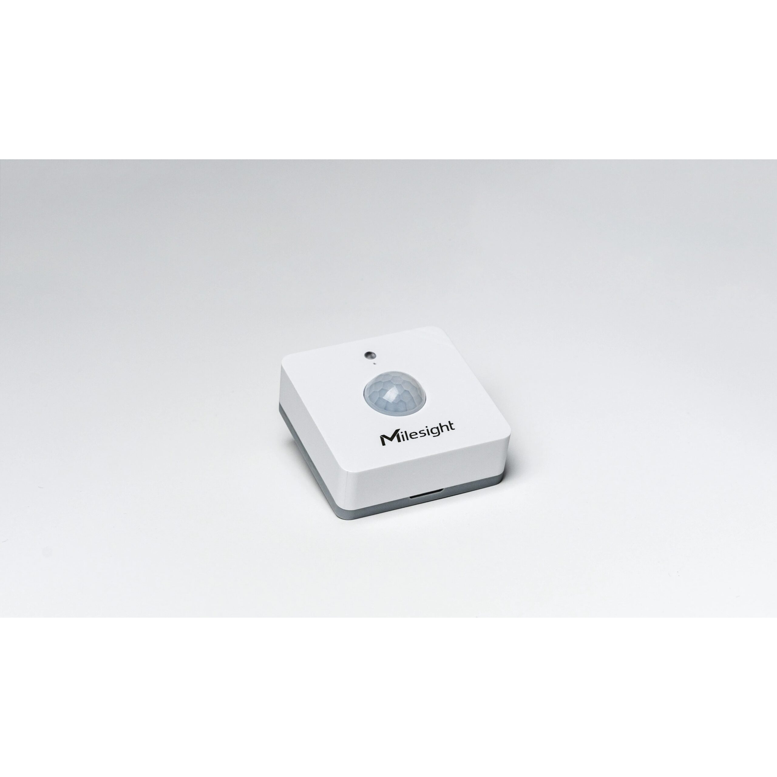 MILESIGHT PRESCENCE, MOTION AND LIGHT SENSOR - Image 2